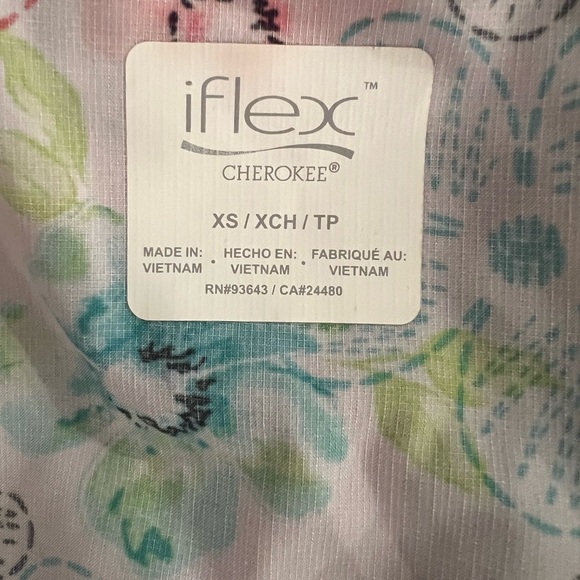 IFLEX CHEROKEE women v-neck short sleeve black-white floral scrubs top/size XS - Picture 5 of 6